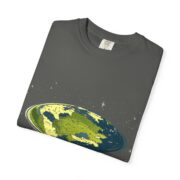 Flat and Fabulous, T-Shirt - Image 3