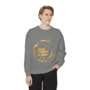 Think Outside the Globe, Sweatshirt - Image 7