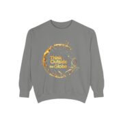 Think Outside the Globe, Sweatshirt - Image 5