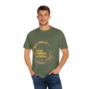 Think Outside the Globe, T-Shirt - Image 8