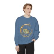 Think Outside the Globe, Sweatshirt - Image 37